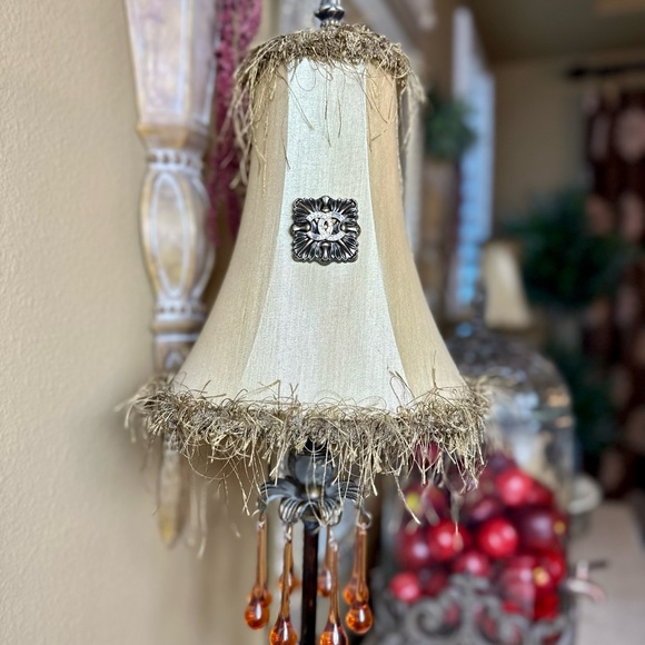 Bling Magnetic Lampshade Enhancer Embellishment - Picture 7 of 12